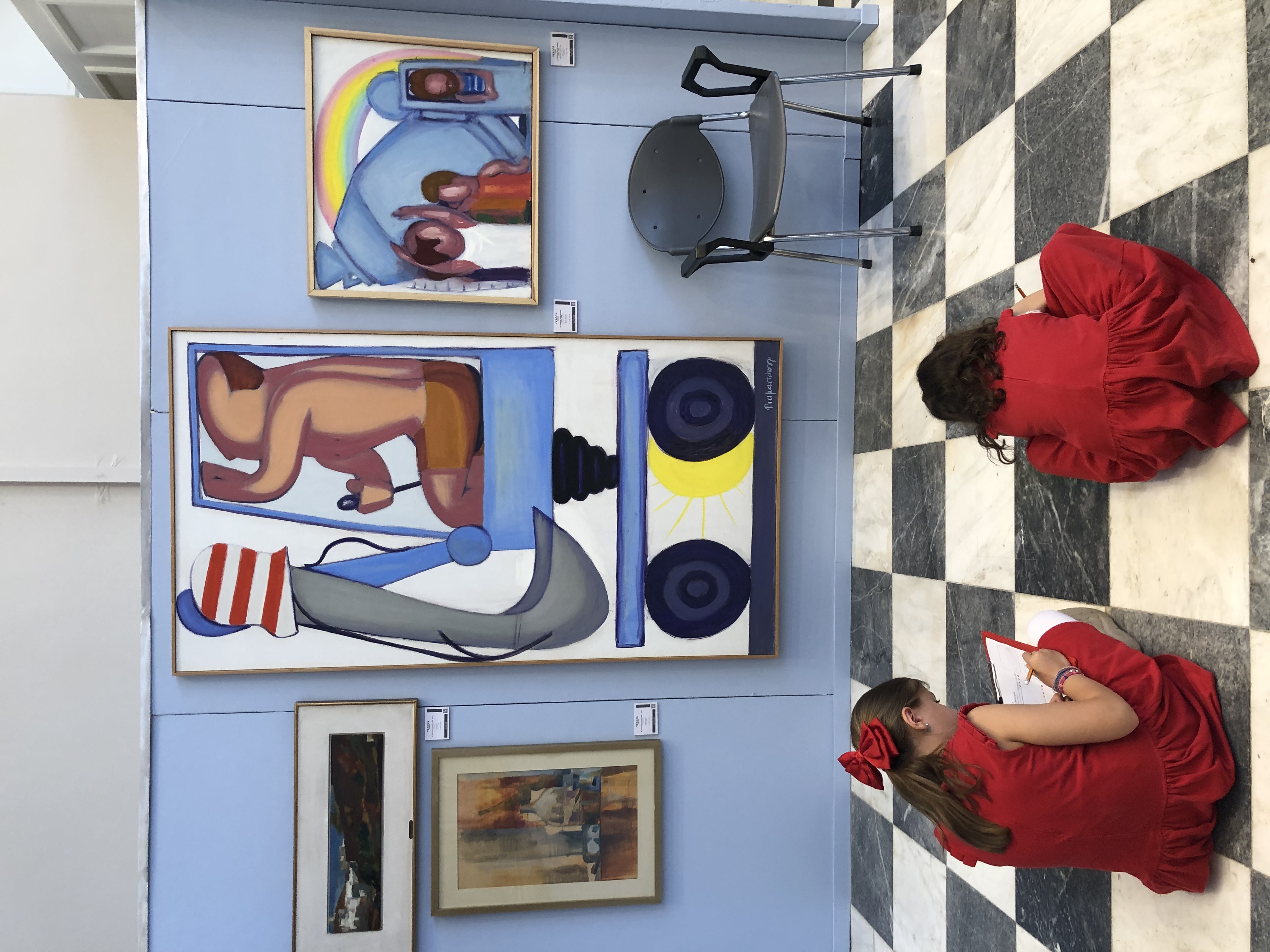 Ξεναγήσεις μαθητών στις εκθέσεις του Οίκου